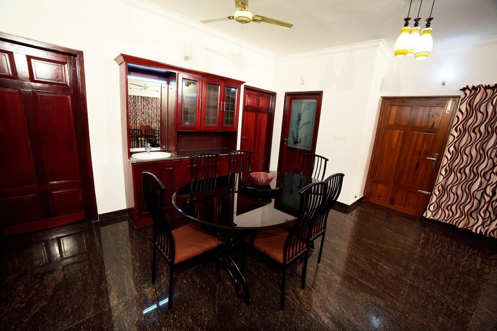 Beersheba Three Bed Room A/C Apartments Thiruvananthapuram Exteriör bild