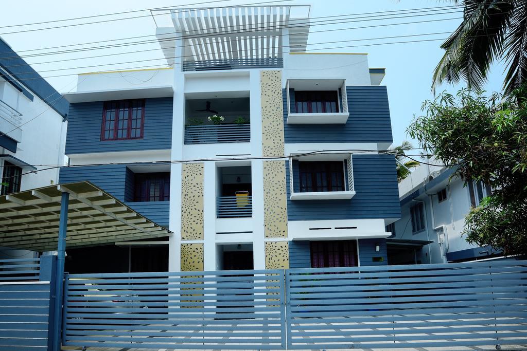 Beersheba Three Bed Room A/C Apartments Thiruvananthapuram Exteriör bild