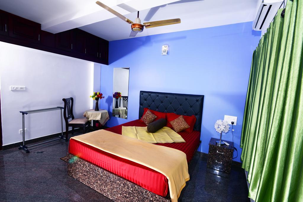 Beersheba Three Bed Room A/C Apartments Thiruvananthapuram Exteriör bild