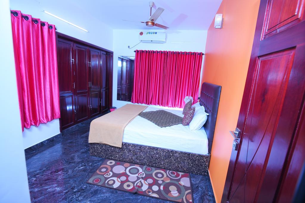 Beersheba Three Bed Room A/C Apartments Thiruvananthapuram Exteriör bild