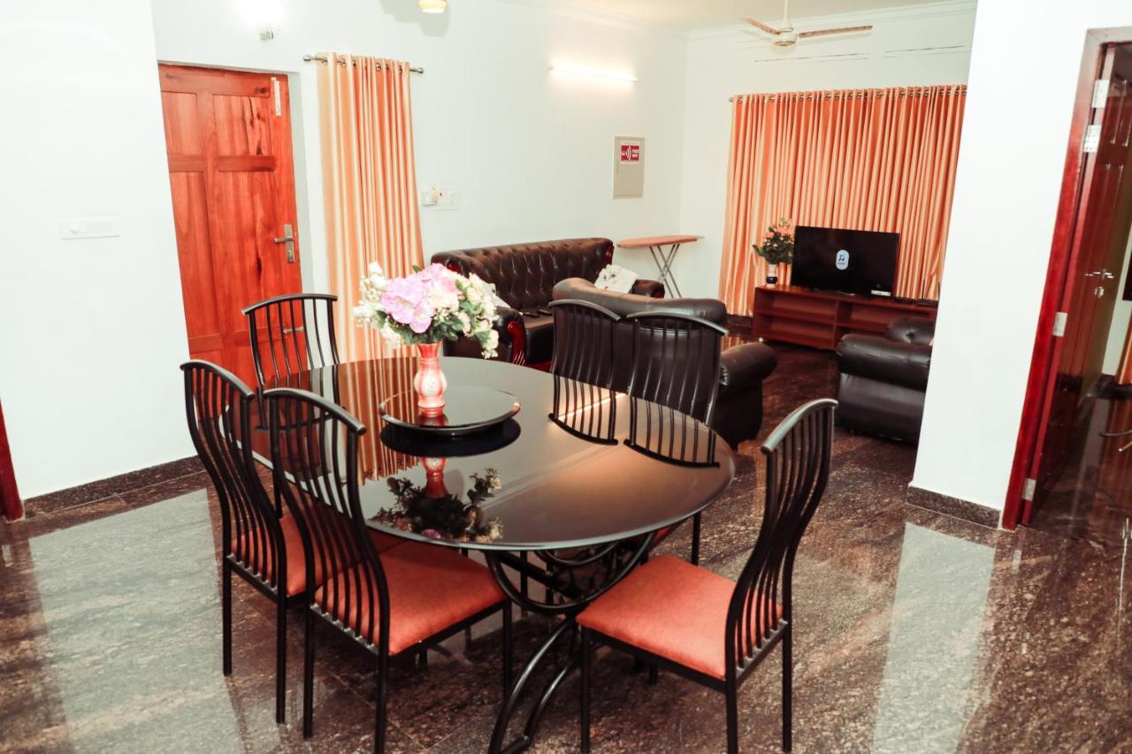 Beersheba Three Bed Room A/C Apartments Thiruvananthapuram Exteriör bild