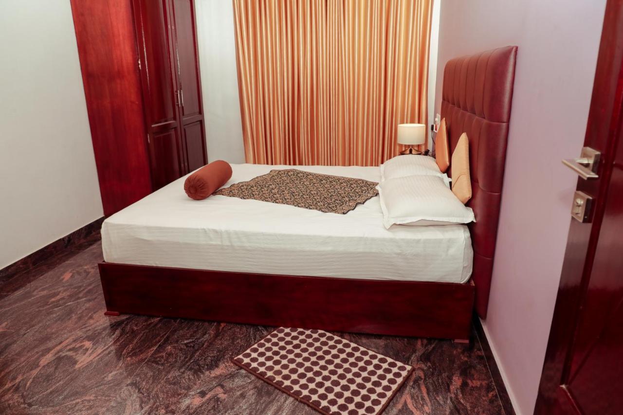 Beersheba Three Bed Room A/C Apartments Thiruvananthapuram Exteriör bild