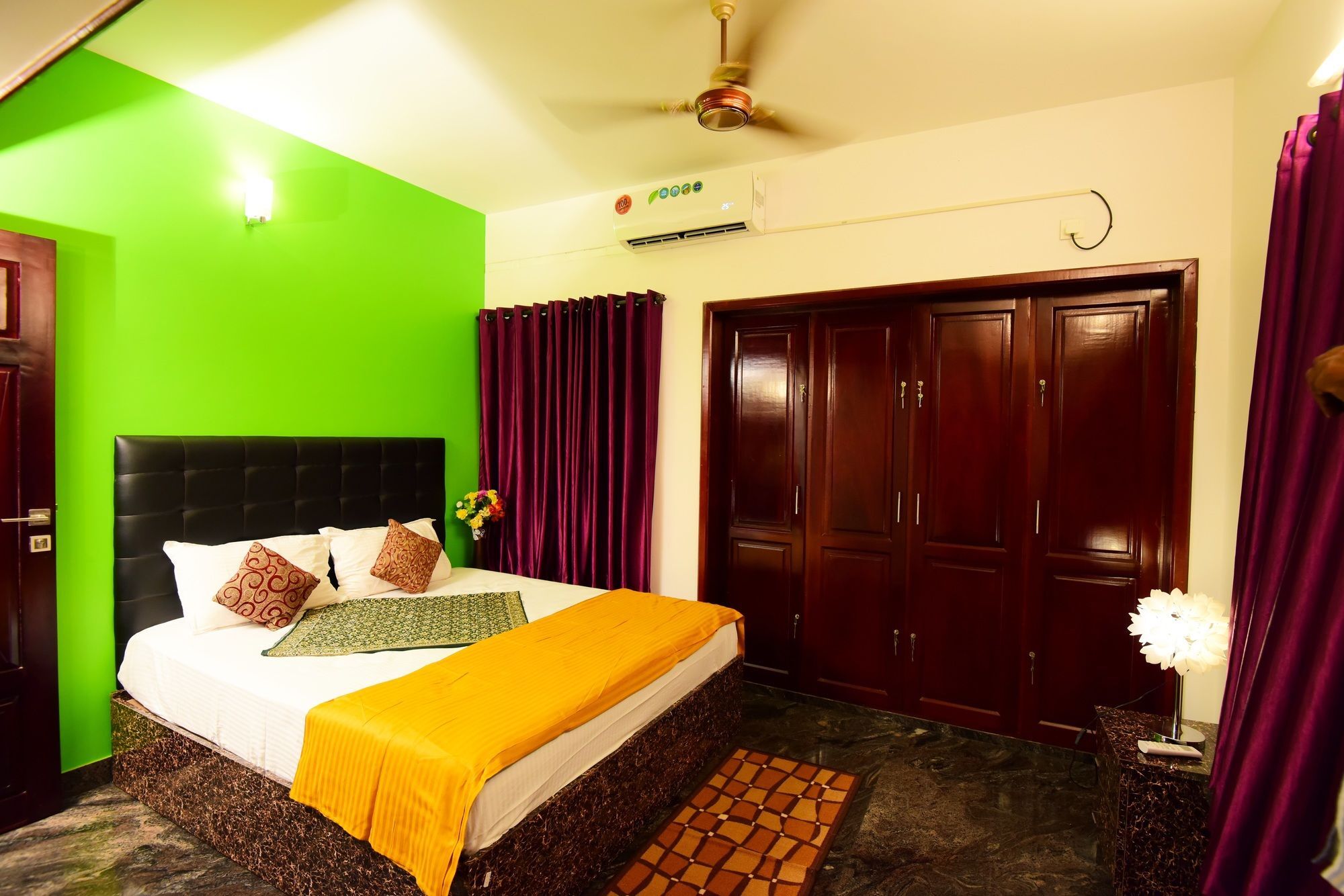 Beersheba Three Bed Room A/C Apartments Thiruvananthapuram Exteriör bild